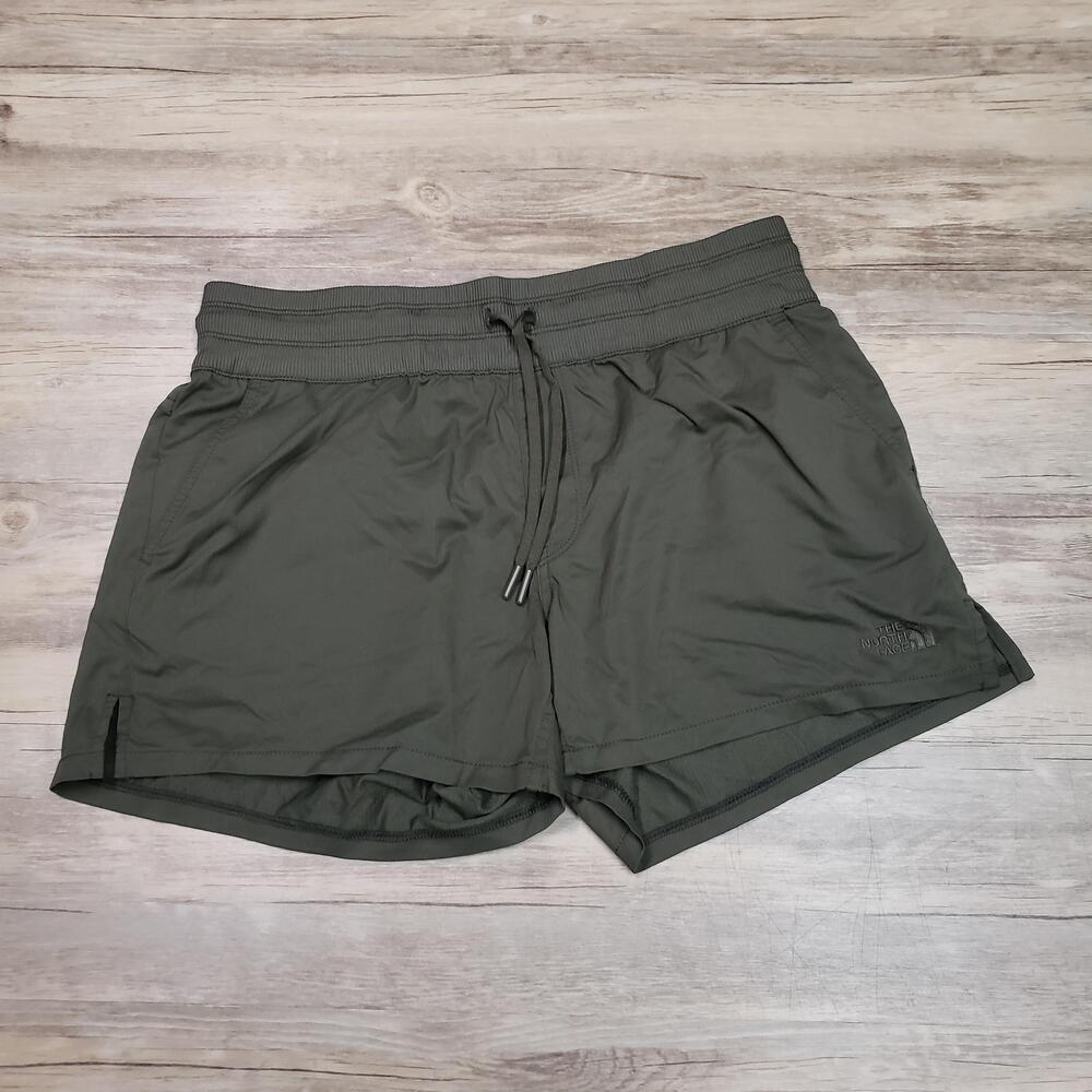 The North Face Athletic Shorts Womens Medium Green Zip Pocket 4 Inseam NF0A4AQF